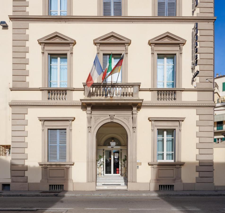 Hotel Embassy Firenze Bagian luar foto